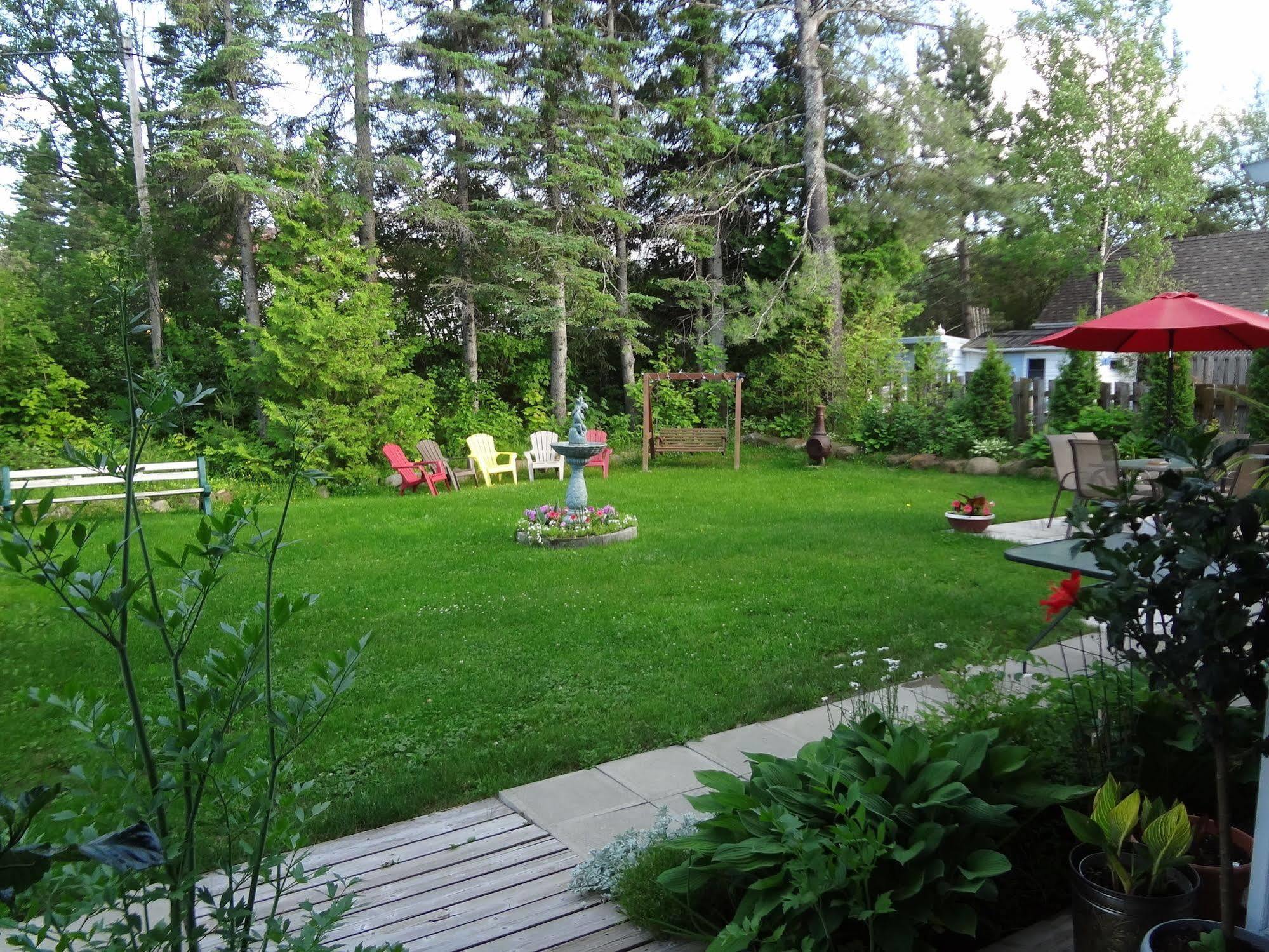 Hotel Saint-Donat エクステリア 写真